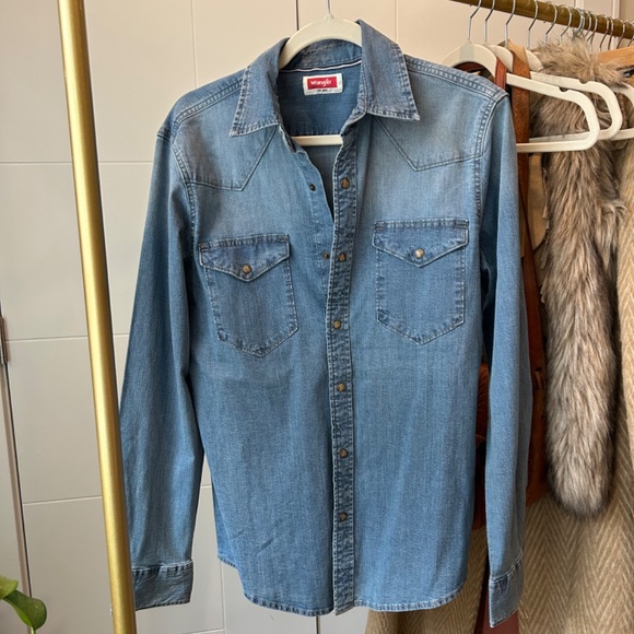 Denim button up - Picture 2 of 4
